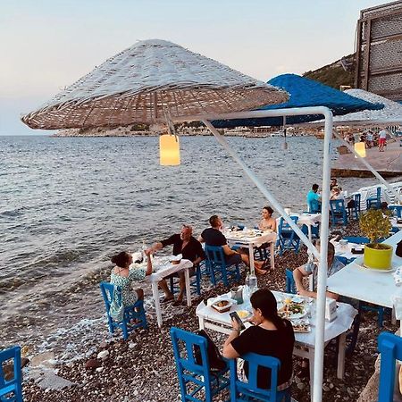 Giritli Rum Meyhanesi & Butik Otel Karaburun  Εξωτερικό φωτογραφία