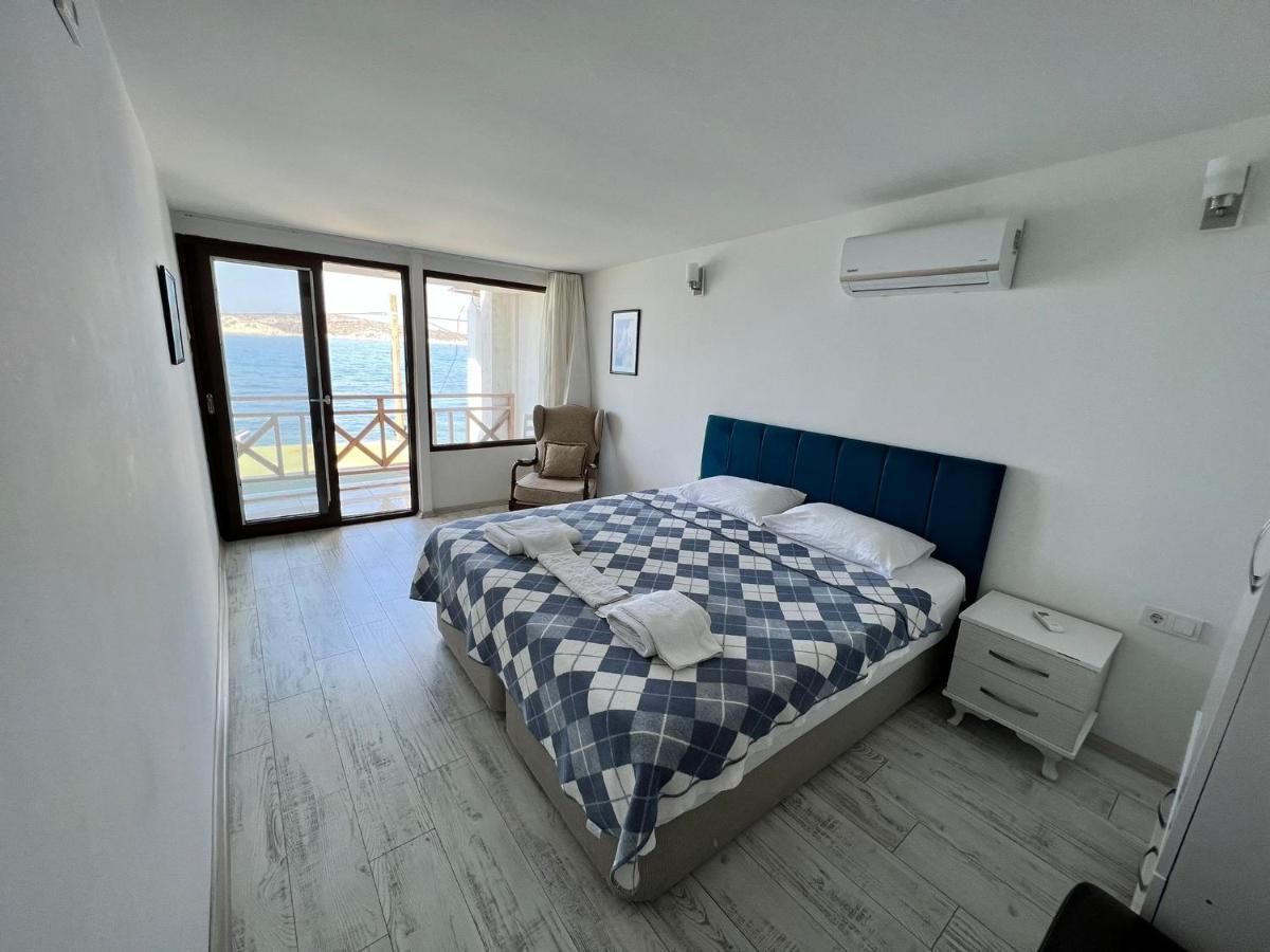 Giritli Rum Meyhanesi & Butik Otel Karaburun  Εξωτερικό φωτογραφία