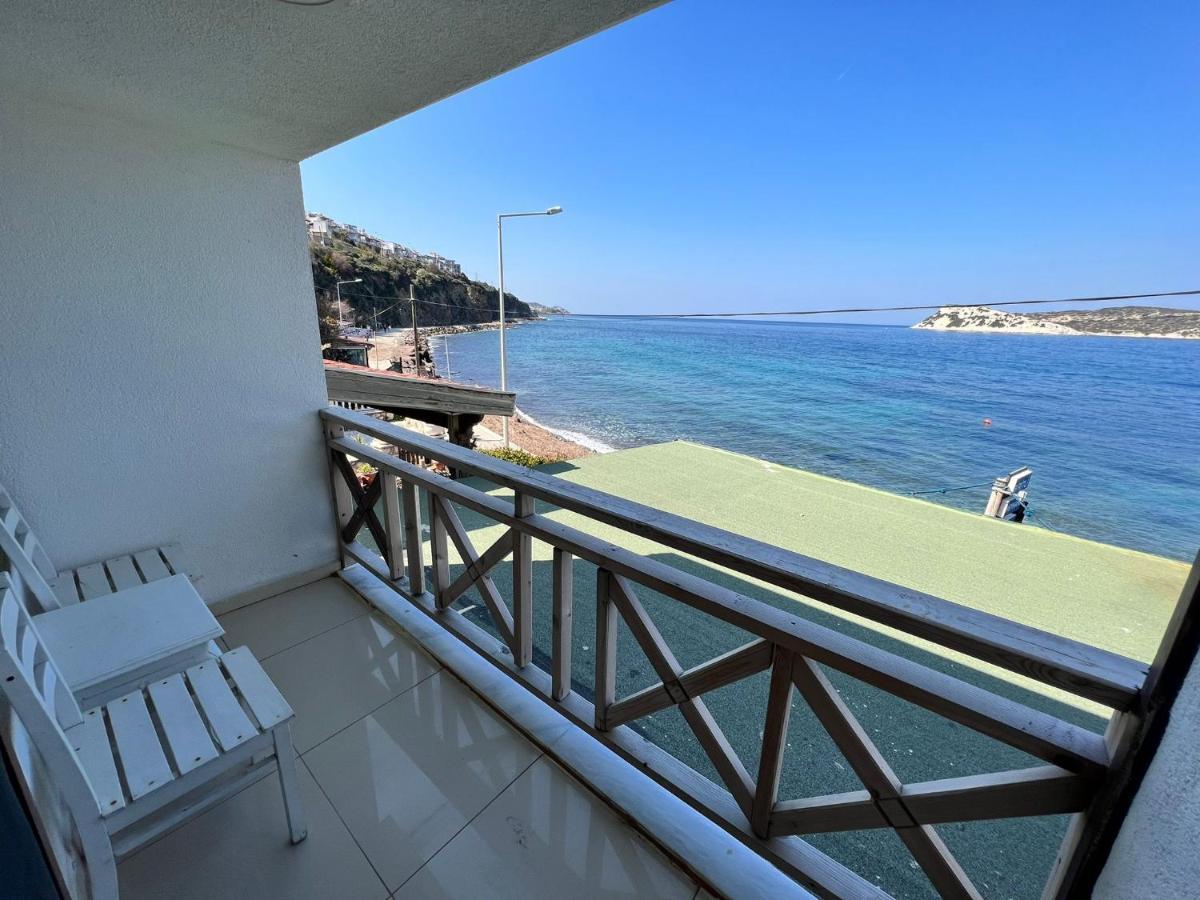 Giritli Rum Meyhanesi & Butik Otel Karaburun  Εξωτερικό φωτογραφία